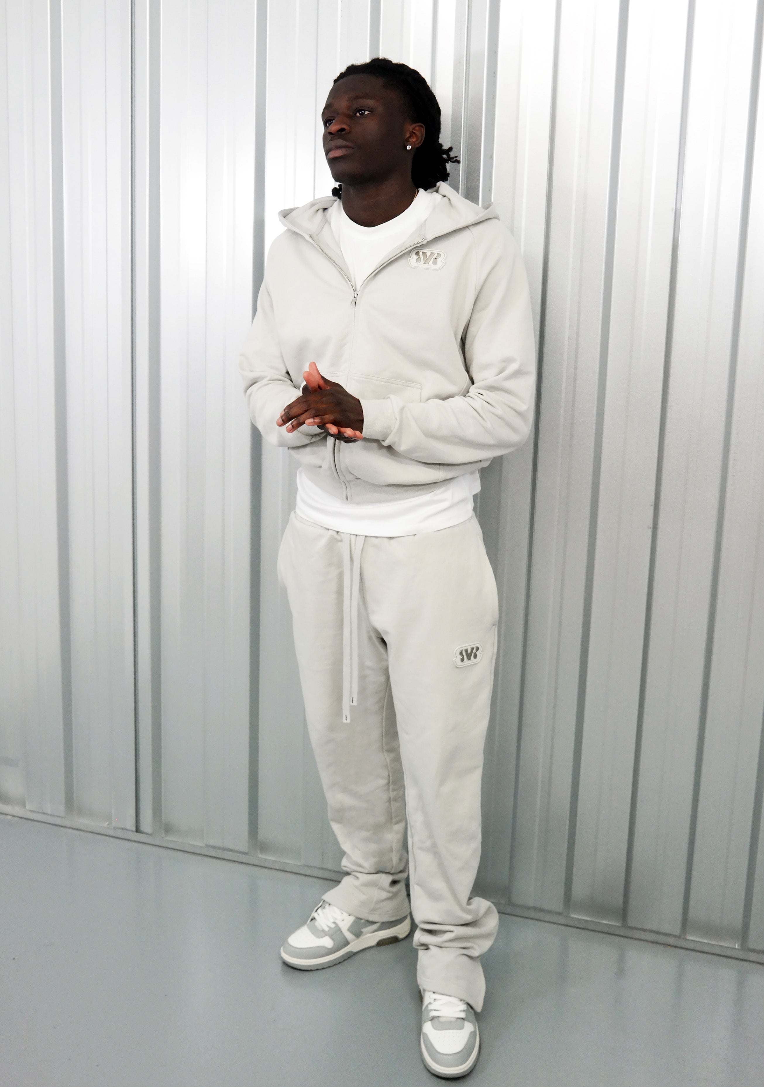 Luxury 25's Gris Tracksuit